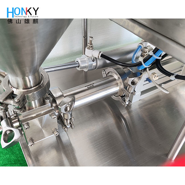 Desktop Cream Paste Bottle Filling Machine Conveyor small filling line With Q-R Pistom Pump For Small Batch Bottle Filling